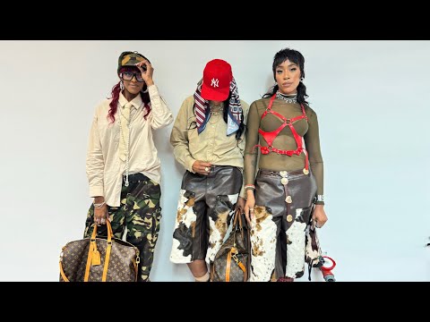 We were honoured to attend the @virgilabloh'The Codes' exhibition in Paris!! 🖤🖤🖤