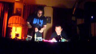 Batur Sönmez & Simon Jones - live in istanbul may 2012 part 1