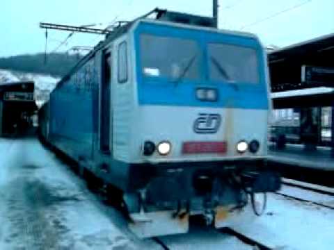 Vlaky ve stanici Ústí nad Labem hl.n. - 11.12.2012