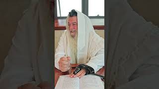 שער הביטחון | סבב שני - פרק 76 (הרב יגאל כהן) - התמונה מוצגת ישירות מתוך אתר האינטרנט יוטיוב. זכויות היוצרים בתמונה שייכות ליוצרה. קישור קרדיט למקור התוכן נמצא בתוך דף הסרטון