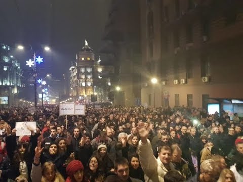 PROTEST OPOZICIJE - najmasovniji protest protiv Vučića u Beogradu