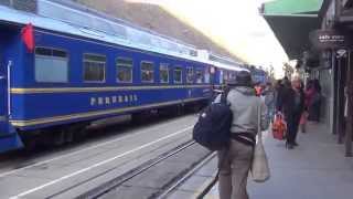 preview picture of video 'Estación de tren para Machupicchu en Ollantaytambo'