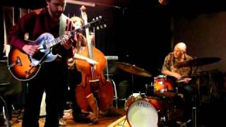 pablo bobrowicky   there is no greater love guitar jazz  trío argentina 2008