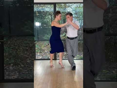 Tango Calesita or Carousel 😍 it’s a good way to express the music when there is something melodic.