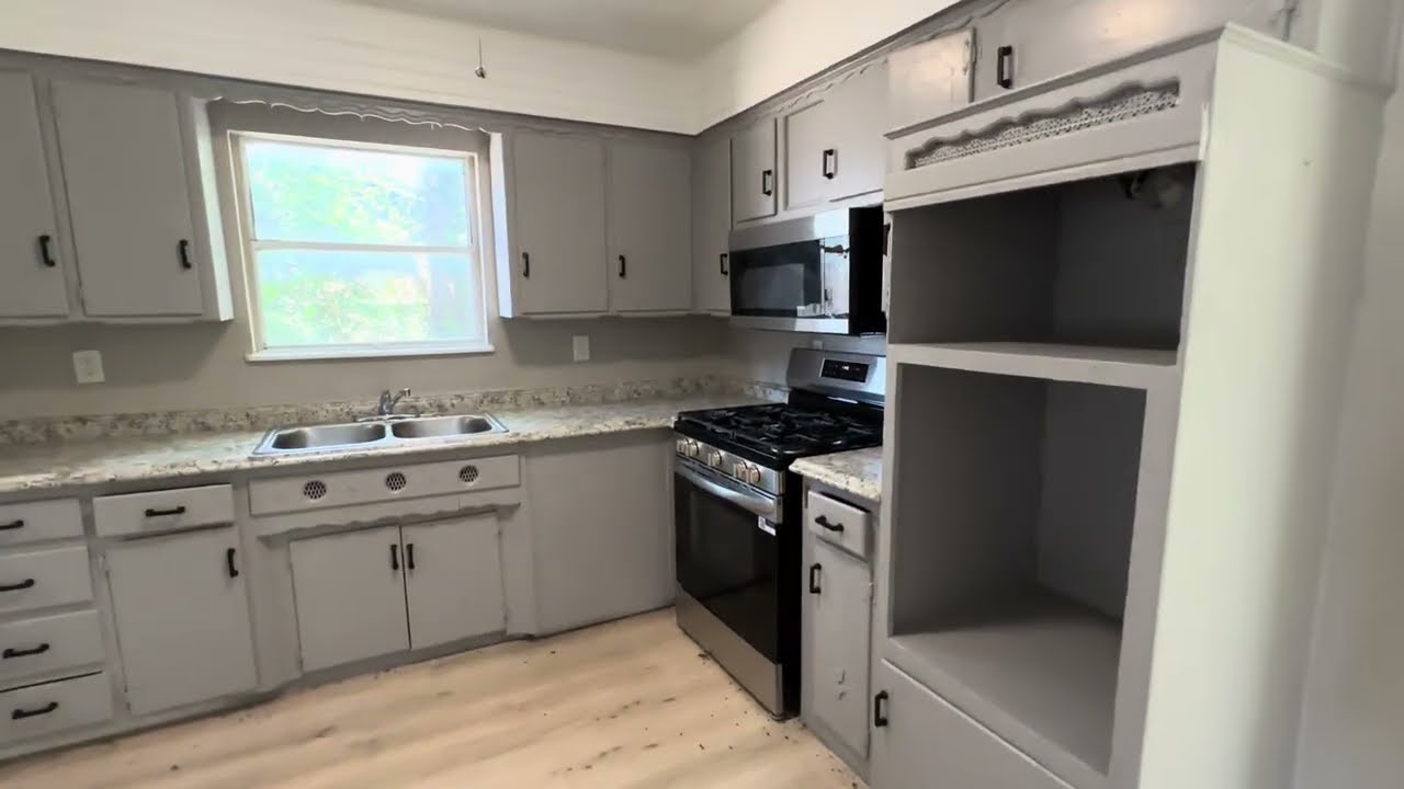 Video Tour Thumbnail