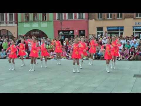 Arabelky Holešov - pódiová formace 2010