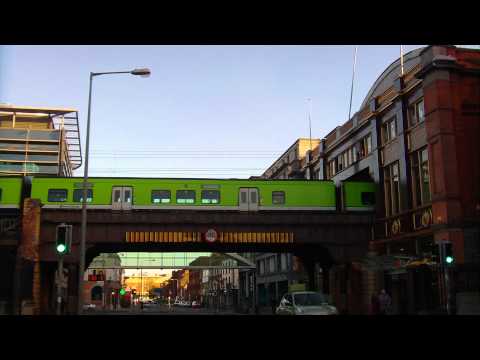 29000 Class DMU leaving Pearse Station