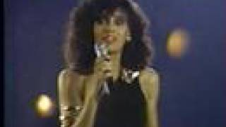 Marilyn McCoo sings Wedding Bell Blues on SOLID GOLD