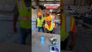 Reto de la botella con albañiles