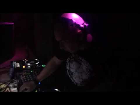 DJ Kahlkopf HC & Gee MC @ Core in den Mai vs. Oldschool Maniacs (FB Live Video)