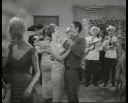 ¿Cual Juan? - Javier Solis