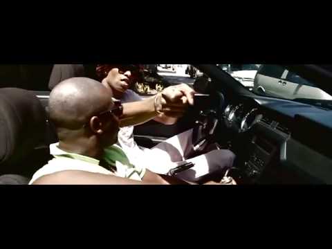 Makaba // Clip Officiel - Tous les Fumées #2015