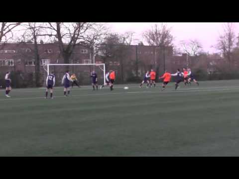 Opjestropdas.nl 6 dec 2014 DHSC 8 - VV De Meern 8 com 5-1 Redding van uitblinkende keeper van DHSC