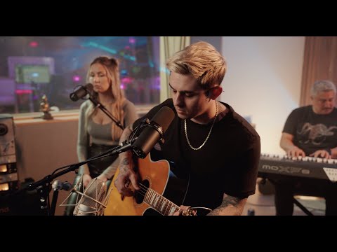 Cam Wales - Round Here (Acoustic Version)