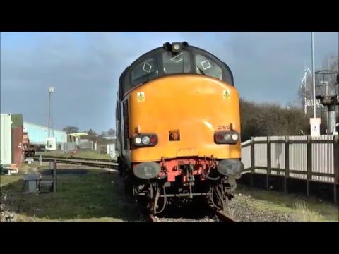 Bridgwater Flasks with DRS 37059 & 37612. Wed 3rd February 2016.