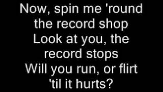 Boys like girls - Kill me in a record shop (lyrics)