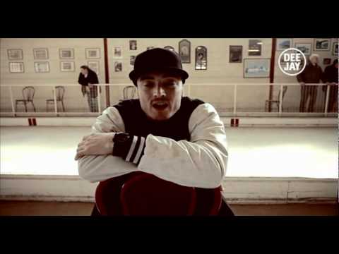CLUB DOGO - SCOPA, BOCCE E SCALA - UN GIORNO DA CANI (prod. Don Joe)