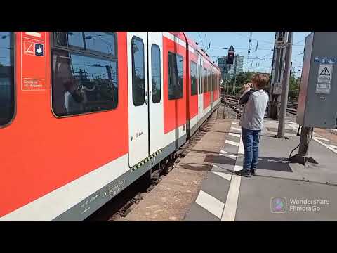 Zugverkehr in Köln Hbf +ET420