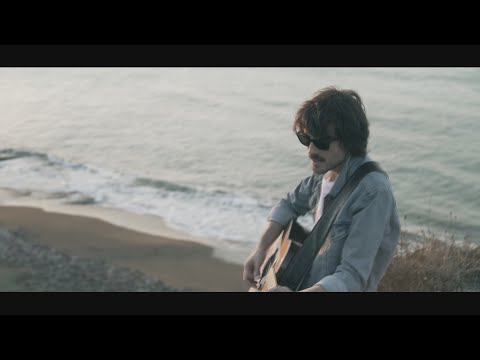 Elías Serra - Caer Al Vacío (Official Video)