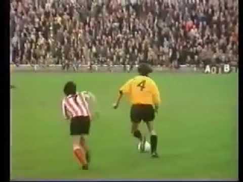 Hull City vs  Sunderland - 26 Oct 1974