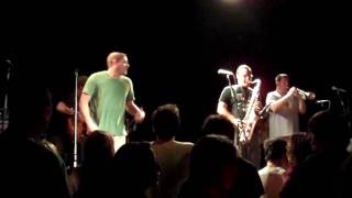 Catch-22 - It Takes Some Time / Sounds Good But I Don&#39;t Know (feat. Jeff Davidson)