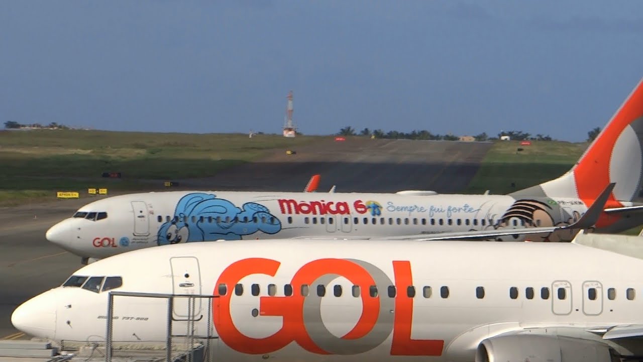 Feriado de Pousos e decolagens em Salvador - Aeroporto Movimentado ✔