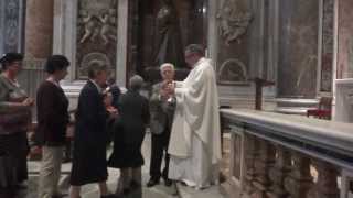Msza Święta przy grobie błogosławionego Jana Pawła II - Bazylika Św. Piotra - Watykan