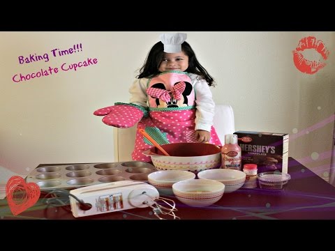 Rayne baking chocolate cupcake