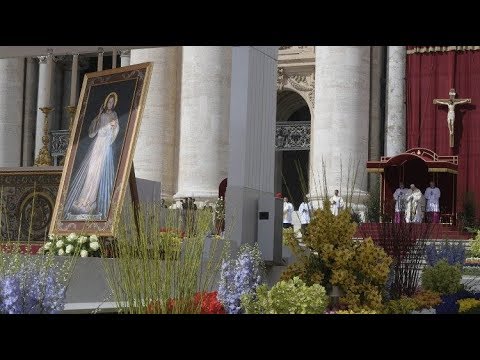 video le long thuong xot chua tai vatican chua nhat 08.04.2018