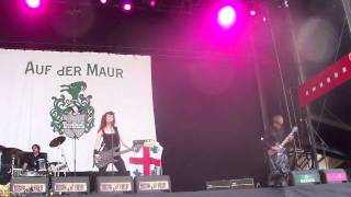 Melissa Auf Der Maur - 22 Below (live at Highfield 2010)