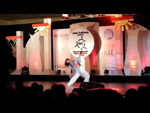 Amazing Dance Performance by Kadu and Larissa @ IIDC 2013 (Zouk Dance)