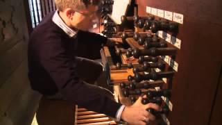 preview picture of video 'Praeludium d-moll BuxWV140 in Norden, Arp Schnitger-Organ, Thiemo Janssen'