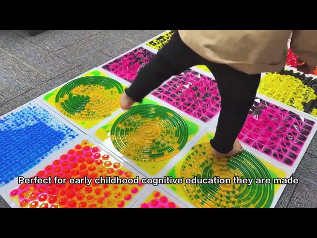 الأرضية الحسية البارزة (6 بلاطات داخلها سائل ملون مقاس 30x30سم)