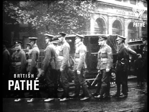 Scots Guards Attend Memorial (1916)