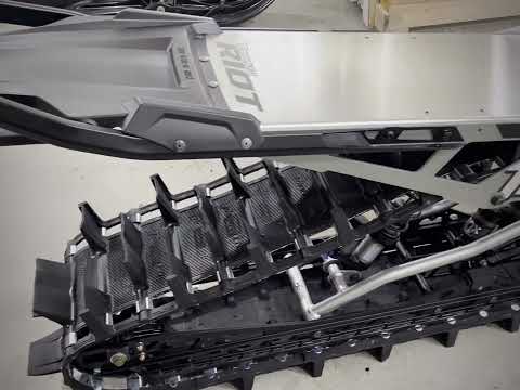 2022 Timbersled Riot 3