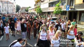 Zombie walk na Grossmannu