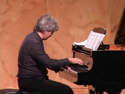 Gershwin/Grainger 'LOVE WALKED IN'  - Joel Hastings, pianist