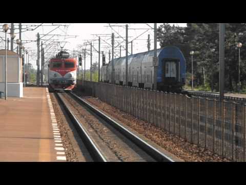 REGIO BRASOV BUCURESTI PLEACA IN TROMBA DIN CRIVINA SI IC 553 SOSESTE LA LINIA 3