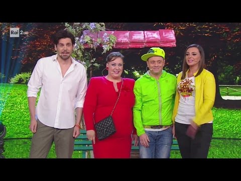 Gli Arteteca con Francesco Albanese e Rosaria Miele - Il Primo Appuntamento - Made in Sud 16/05/2017