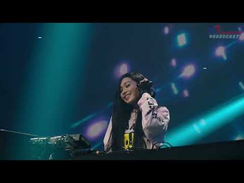 Marie Vaunt @ KLWP 2.0