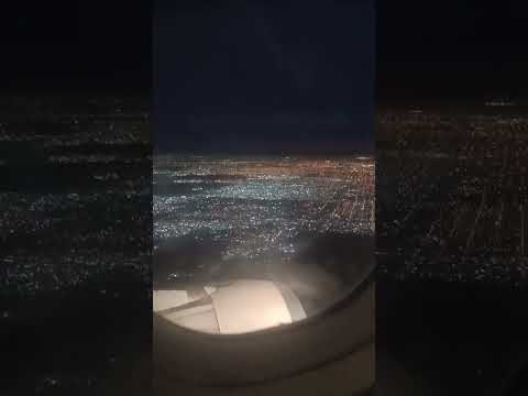 Llegando al aeropuerto  de Ezeiza de Buenos Aires Argentina.vuelo de lima a Buenos Aires en LATAM..