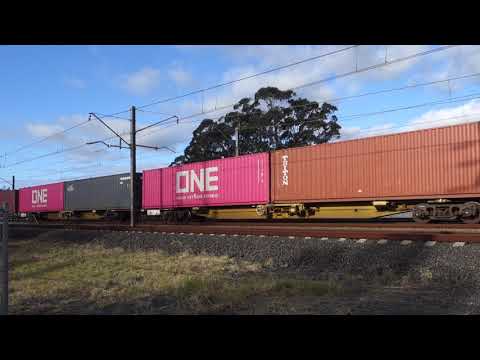 1103 / 1107 with Qube 1565 - 29/5/21