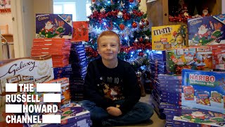 Russell Surprises Young Carer Who Spreads Christma