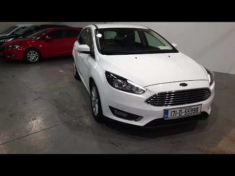 171D55998 - 2017 Ford Focus Titanium Navigation PETROL CALL PETER 086 77928...