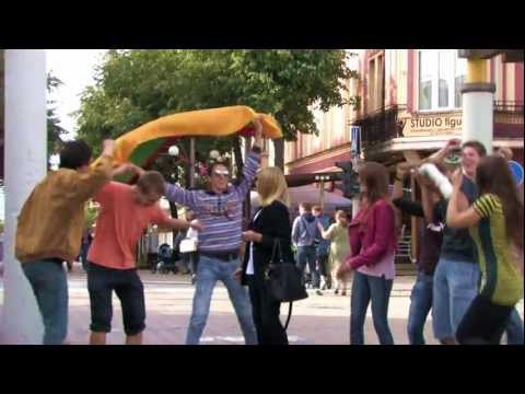 Carol in A Club - Gimiau Lietuvoje