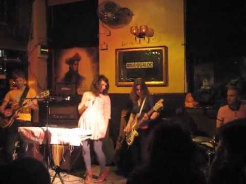 Joana & The Wolf (live @ Barbequtie's Boogaloo Sunset!)