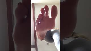 Big Feet Giantess 