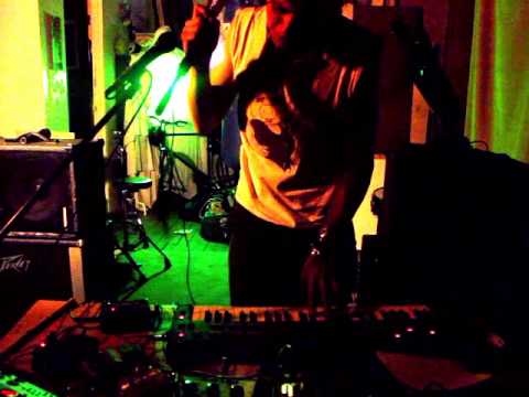 Sunk Heaven live @ Tate 2