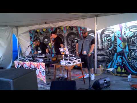 A Tribe Called Red - Electric Pow Wow Drum Live SXSW 2013 Soul Collective Party