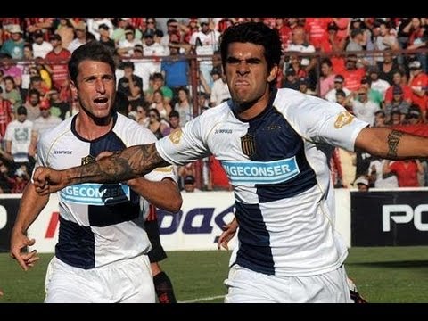 Rosario Central won 3-0 and returned to the first division.